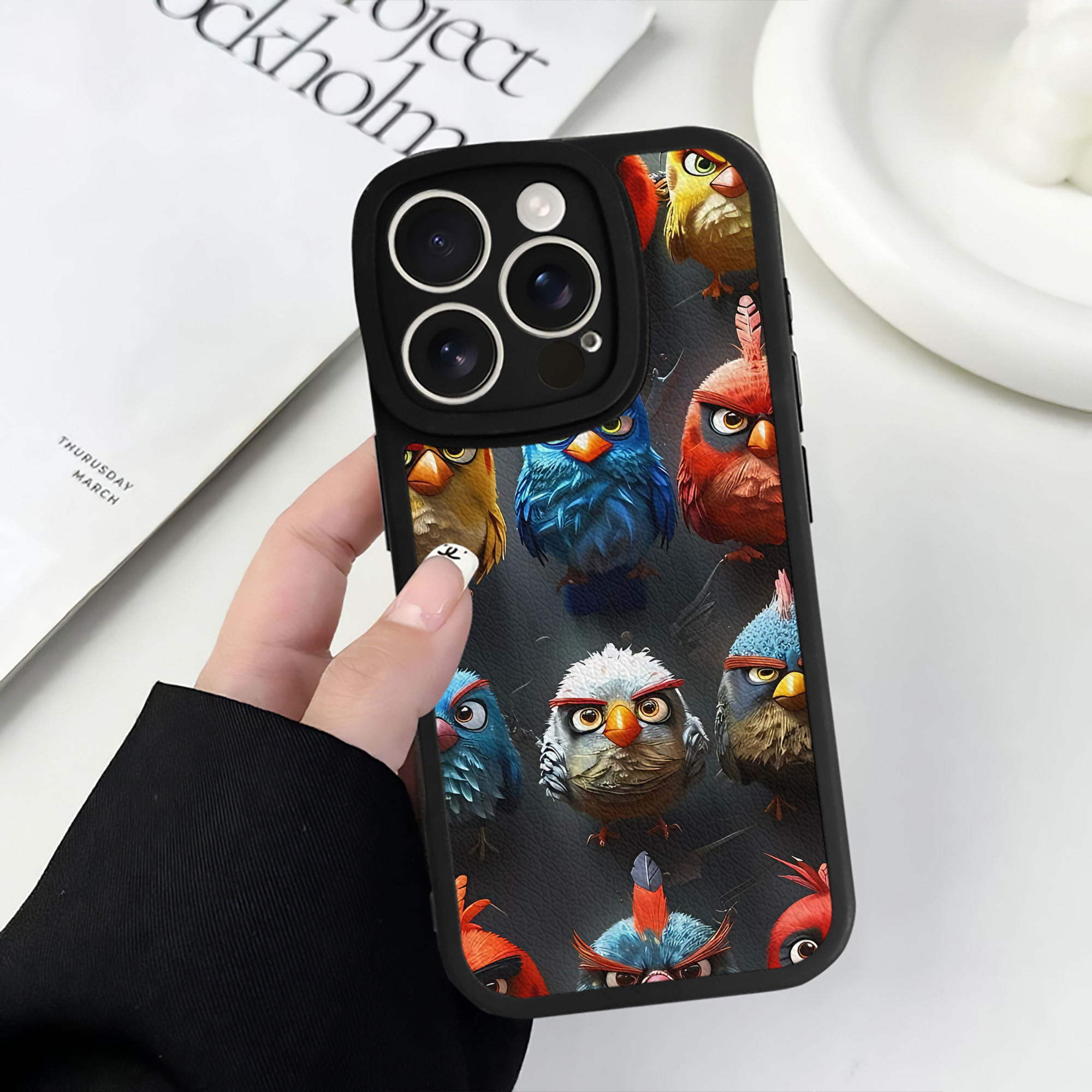 （画像用） Angry Birds アングリーバード 【iPhone 16シリーズ対応】シリコンスマホケース（レザー調） 材質：シリコン